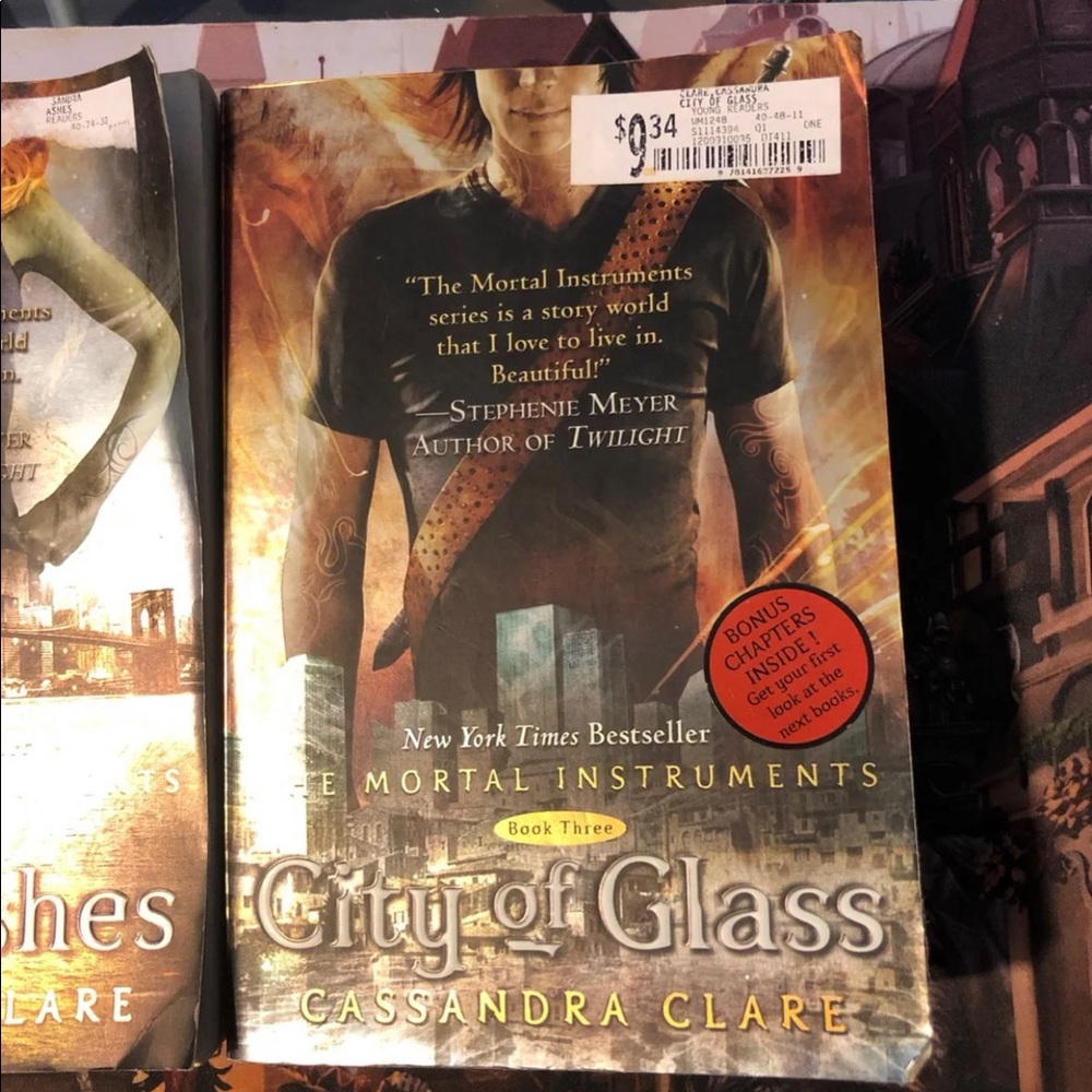 Mortal Instruments - Picture 3 of 3